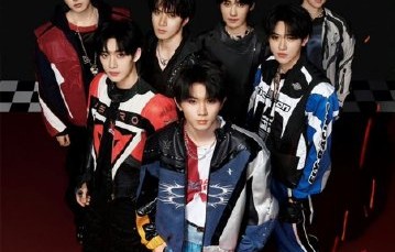 时代少年团“加冠礼”广州开唱，6万人海景舞台见证少年蜕变