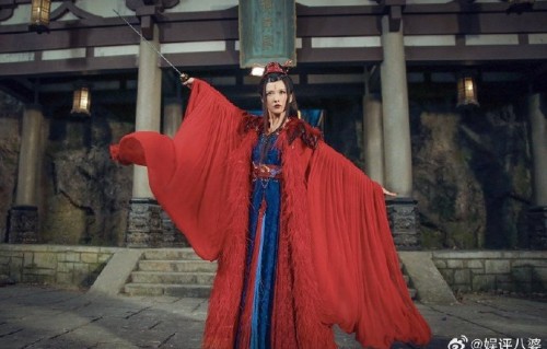 《海豚湾恋人》和《媚者无疆》之后，徐洁儿为什么没怎么走红？