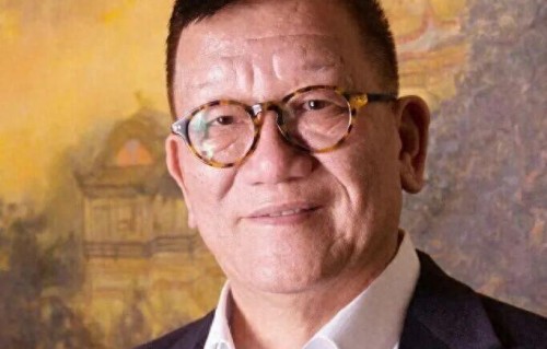 儿子一句“老窦毕业了”戳中泪点：巨星导师萧键铿，用“幕后人生”诠释何为顶级深情