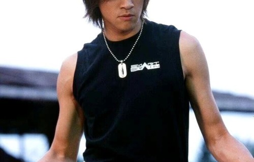 人民日报都为西楚霸王点赞！何润东版项羽14年后离奇翻红，却婉拒综艺邀约