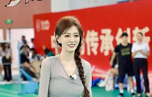 徐璐这腰真是夺命刀，勾魂摄魄看得人神魂颠倒！