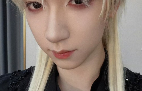 贺峻霖白色长发造型亮相，或为广州演唱会新造型|丁程鑫|白发|鑫霖|马嘉祺|时代少年团