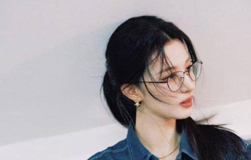 高度近视600度也不做手术?王楚然的选择背后藏着多少无奈与清醒