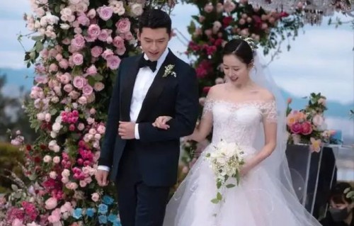 孙艺珍晒婚纱照庆祝与玄彬结婚四周年 两人挽手前行好甜蜜|一骑绝尘cp|爱情|婚礼|娱乐圈|告白