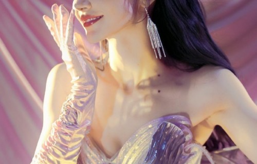 代斯浪姐训练间隙频现睡姿，粉丝调侃睡觉达人|乘风2026|乘风|打瞌睡|舞台|天际