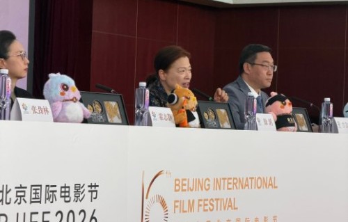 十年后金马双影后北影节相邻而坐，中间还坐着檀健次！