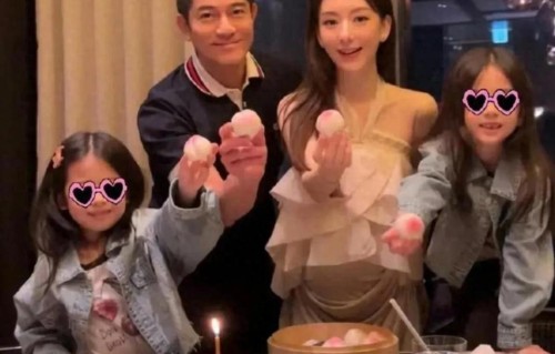 曾被嘲天王嫂不好当，方媛晒九周年照，郭富城举动说明一切