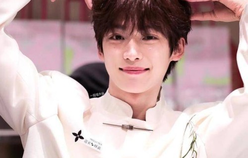 梓渝的眼神|粉丝|巡演|道哥|舞台|眼底