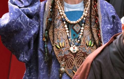 杨幂冯湮儿紫色胡服造型曝光|大同市|江山大同|山西省|美成|大同