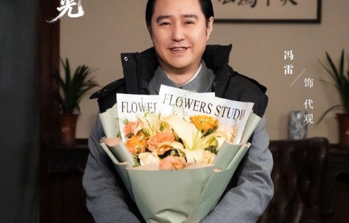 明星试水短剧，刘晓庆继续扮嫩，周涛玩把就走，舒畅做得风生水起