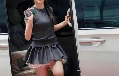 吴艳妮的身材好曼妙啊，退役了娱乐圈也能有她的一席之地