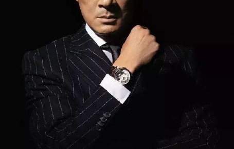 吴镇宇为何会说科班演员吃不了短剧的苦？|剧本|科班生|生存|演技|曾志伟