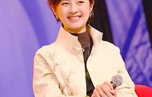 许戈辉美女主持变粗腿大妈结婚21年感情稳定，难再回荧幕