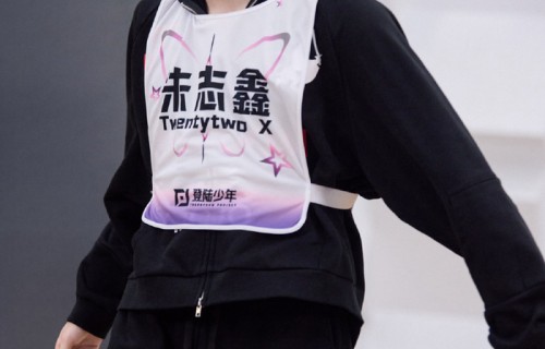 TOP登陆少年澳门演唱会彩排照曝光