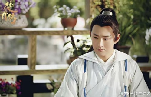 从被亲妈拒之门外到全网求复活，宇文怀九年口碑大逆转背后的荒诞与必然