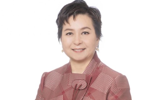 何鸿燊60岁女儿何超蕸离世，临终前二房家人陪伴在旁，一生未婚育