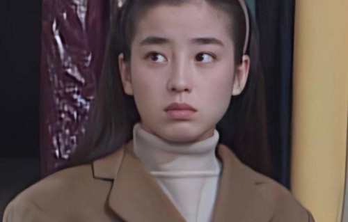 被母亲“卖”过、为爱痴狂半生：50岁宫泽理惠，终于活成了自己的靠山