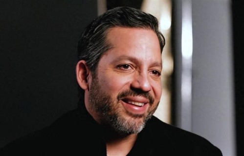 震惊内幕！知名魔术师布莱恩的表演与爱泼斯坦神秘联系曝光