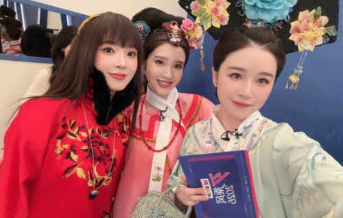 唐艺昕晒浪姐cos造型照|阚清子