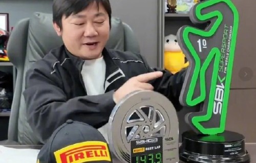 李亚鹏为什么说替张雪心疼，他具体承诺了什么？|公益|奖杯|陈光标|赛车|冠军