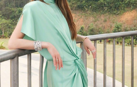 容祖儿姚晓棠《爱情讯息》引爆全网，这合唱真的“好听得想哭”！