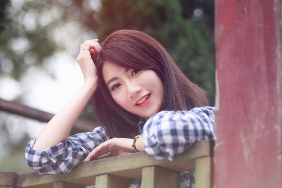 90后首个影帝！肖战凭《得闲谨制》拿奖，大学生为啥这么爱他？|电视剧品质盛典|大学生电影节|莫得闲|兰晓龙|孔笙